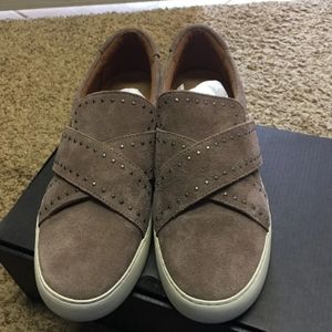 Frye Nina Stud Slip-on flat women's 10 NIB